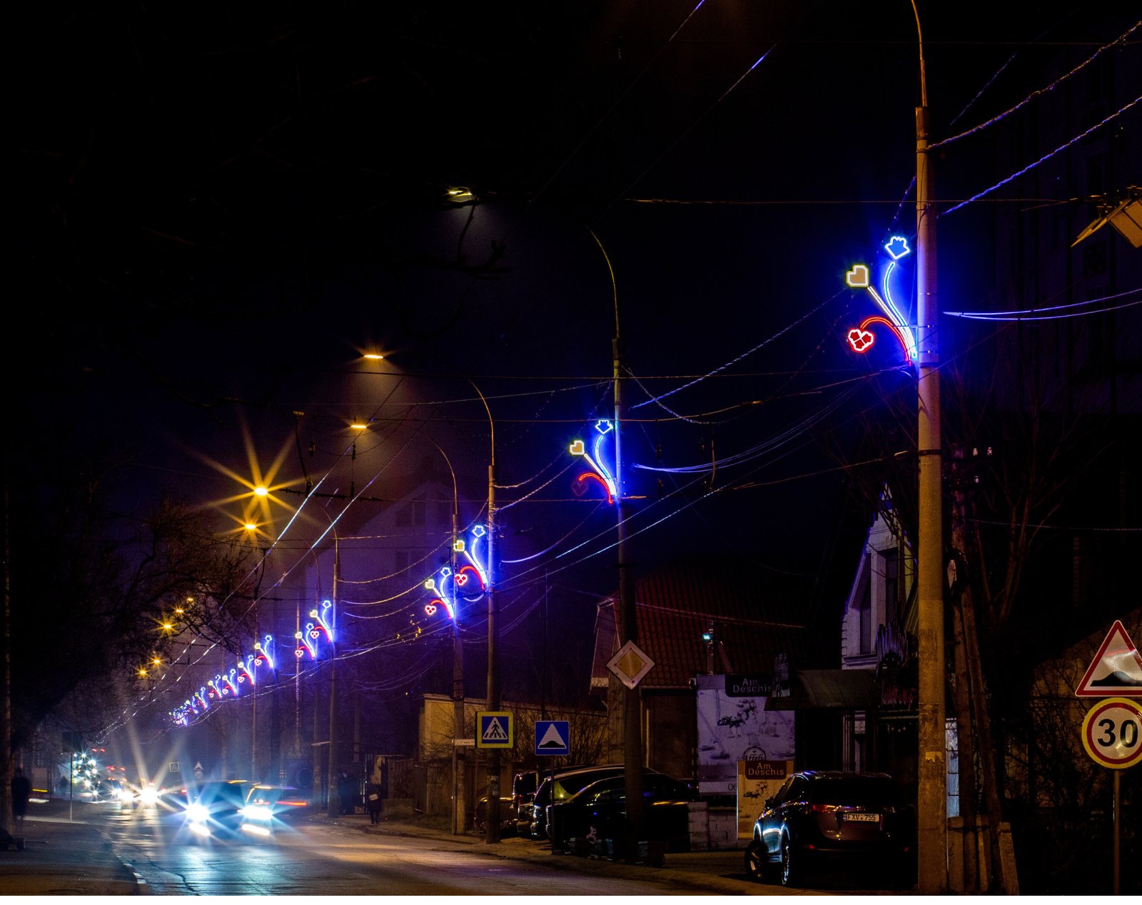 Primăria Durlești — Strada Principală — fotografia 3